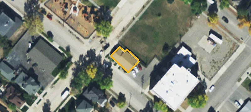 221 Reeder St