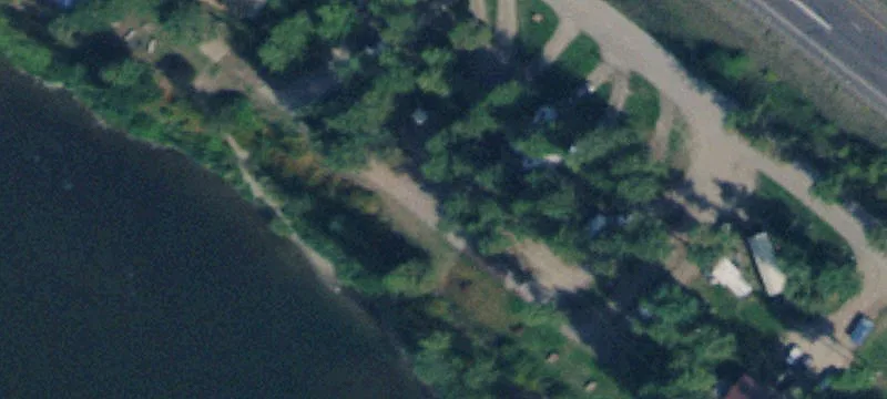 168 Frontage E Rd