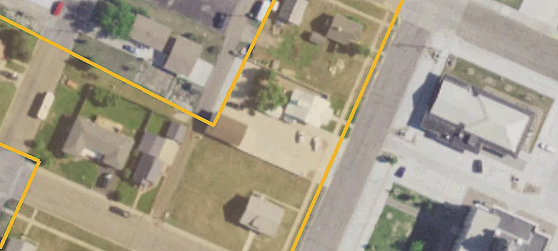 201 Main St