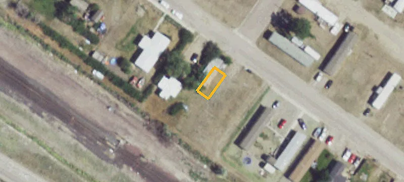 348 Treasure Ave