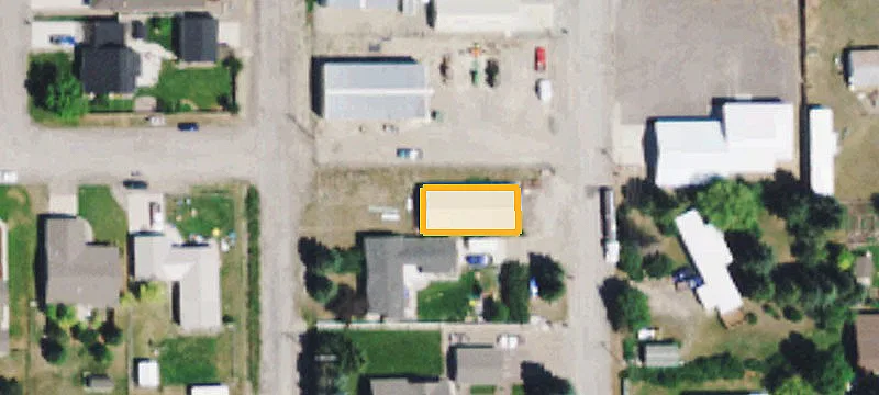 16 1st SW St