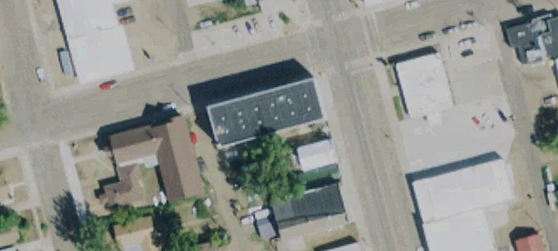101 2nd W Ave