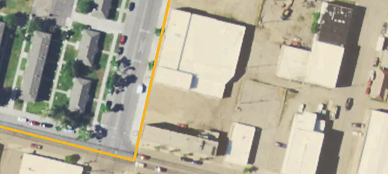 7 Main St