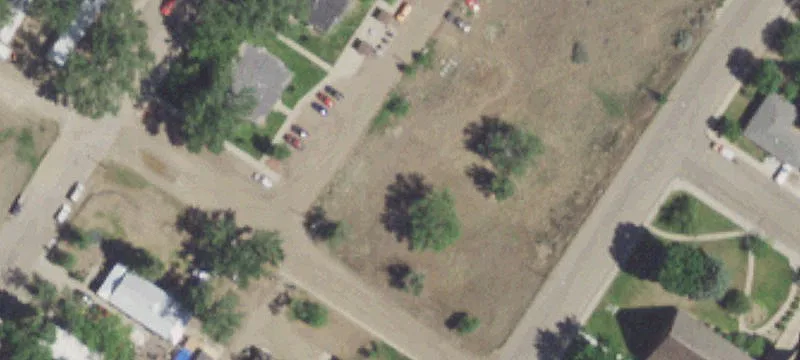 900 Sargent Ave