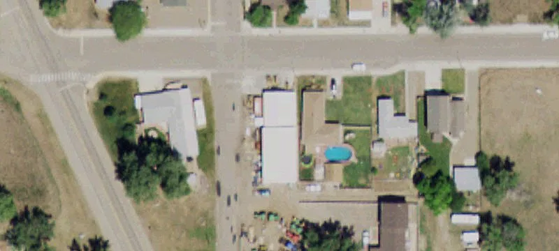 700 Tatro St
