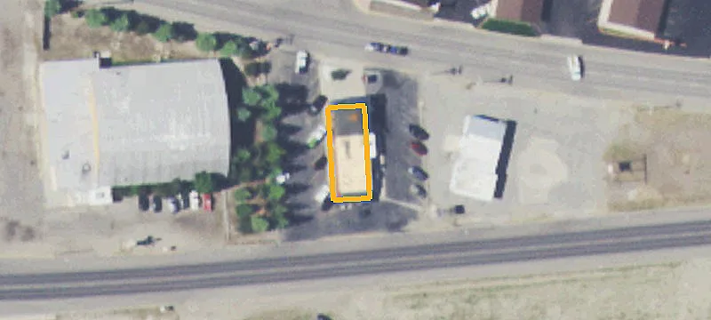 1515 Commercial Ave
