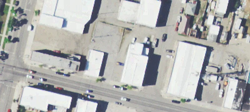 116 Commercial Ave