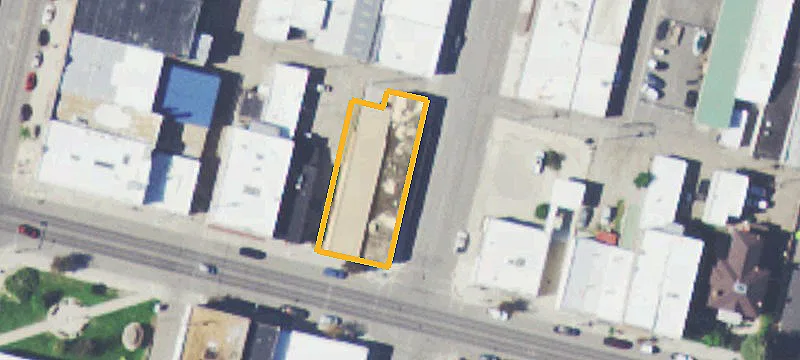 124 Oak St