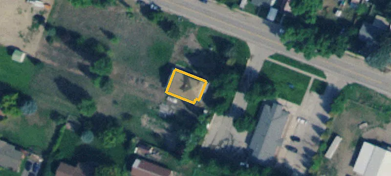 147 Railroad Ave