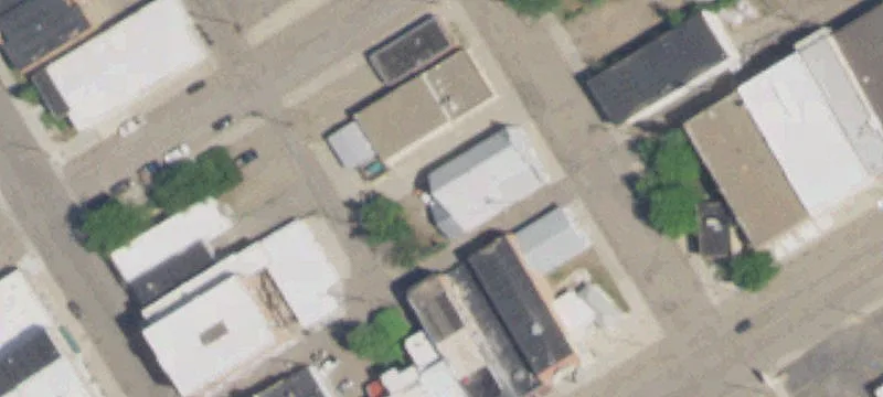166 10th Ave