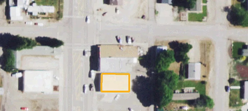 121 Main St