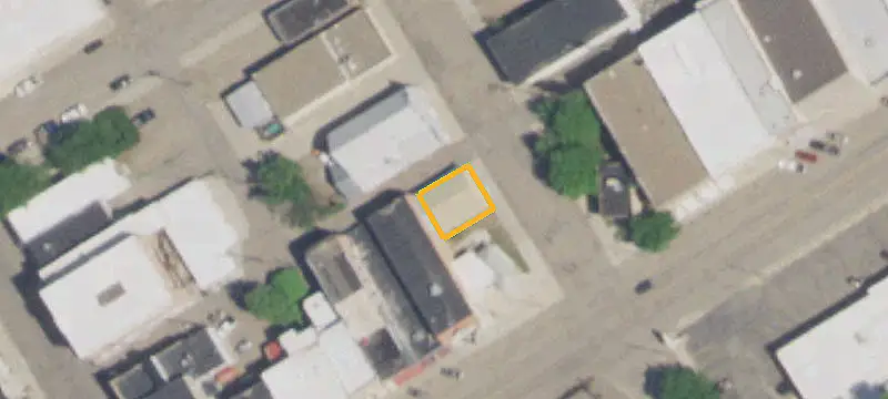 130 10th Ave