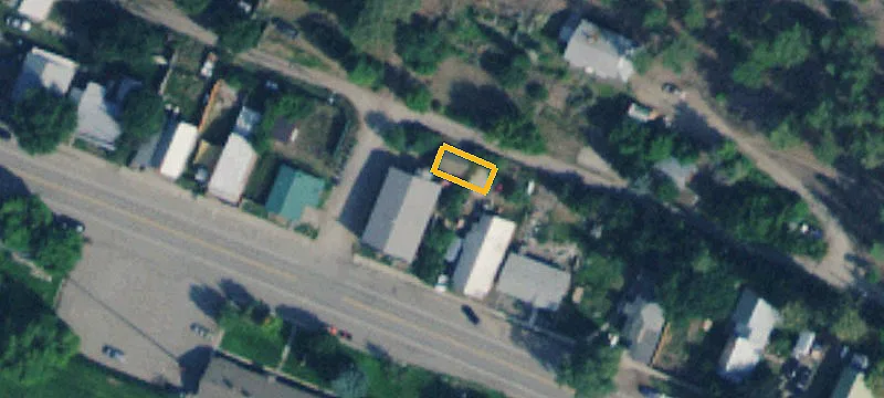 702 Railroad Ave