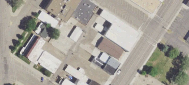 208 Merrill Ave