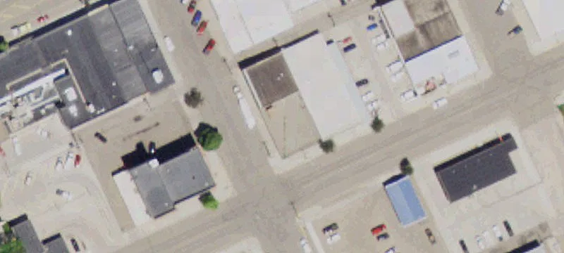 10 8th St