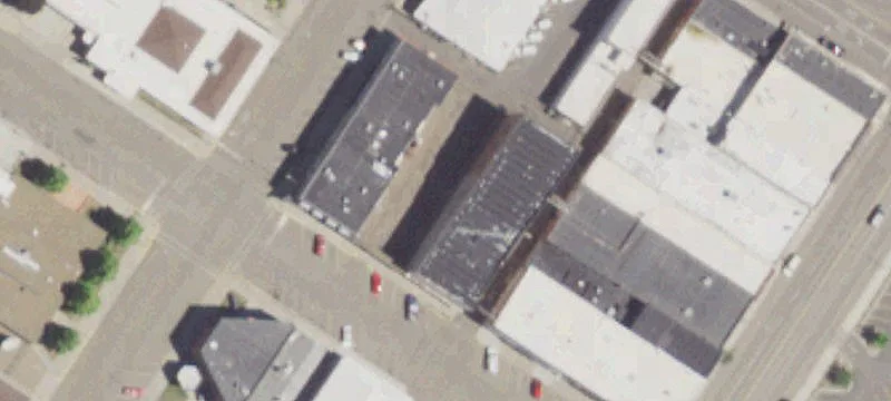 112 Bell St