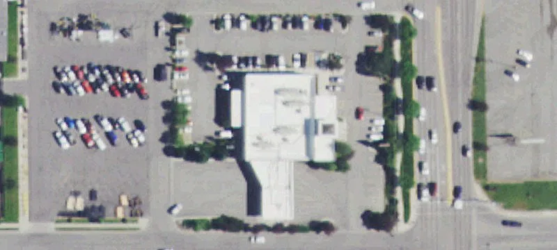 3030 Montana Ave