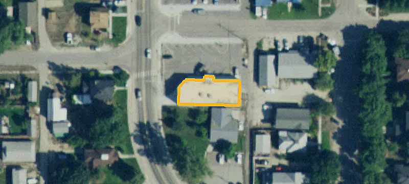 Main St