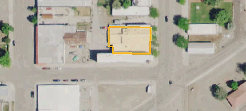 200 Ctr Ave