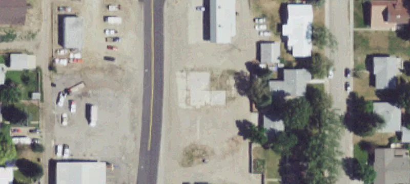 742 Oilfield Ave