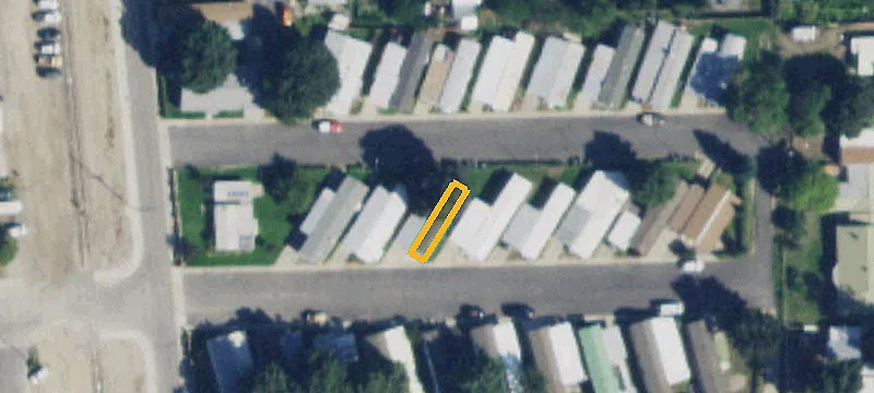 202 Holiday Ave