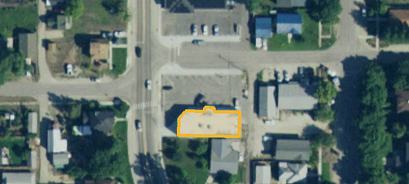 500 Main St