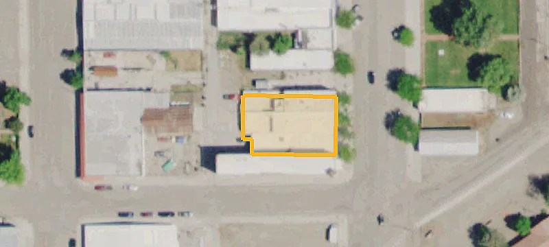 206 Ctr Ave