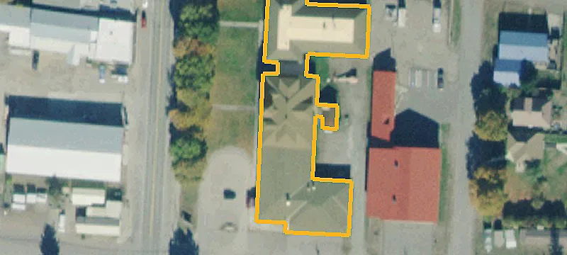 100 Riv St