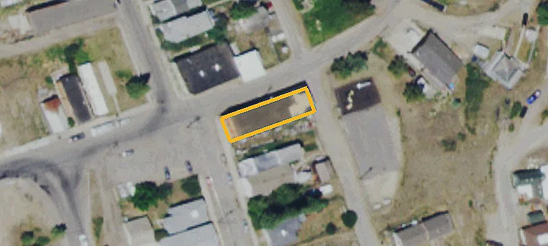1520 Main St