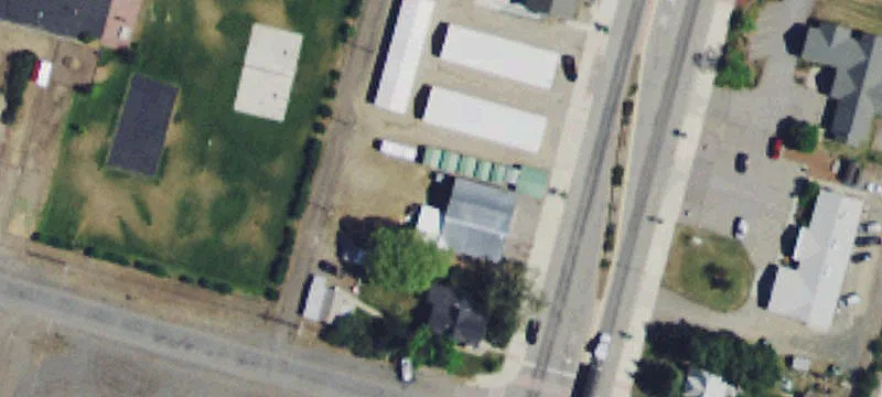 221 Main St