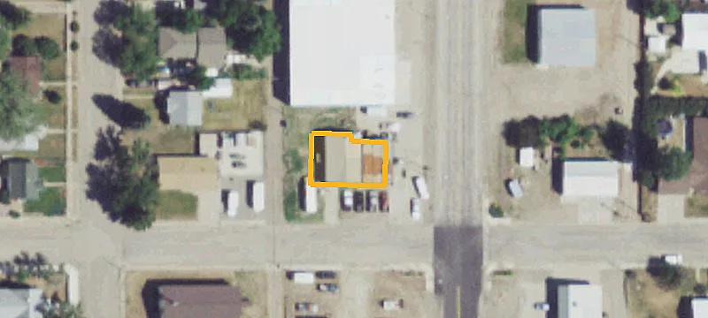 807 Oilfield Ave