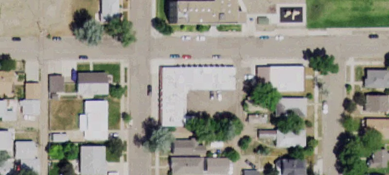 2000 Clark St