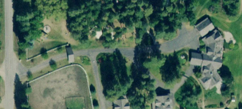 2347 Middle Rd