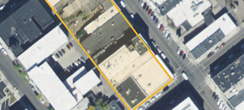 124 Main St