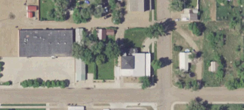 102 Custer St
