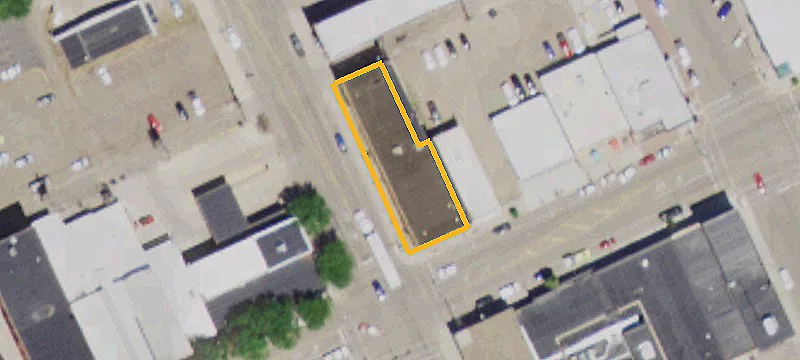 701 Main St