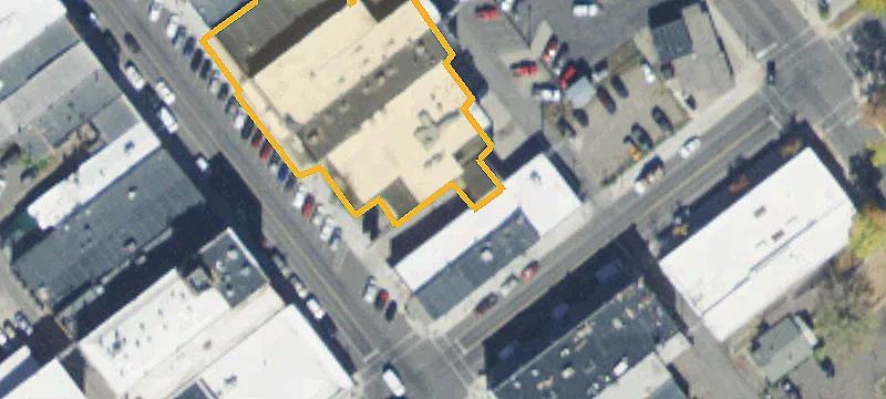 127 Main St