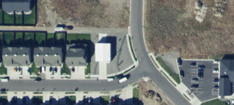 1301 Grover Ln