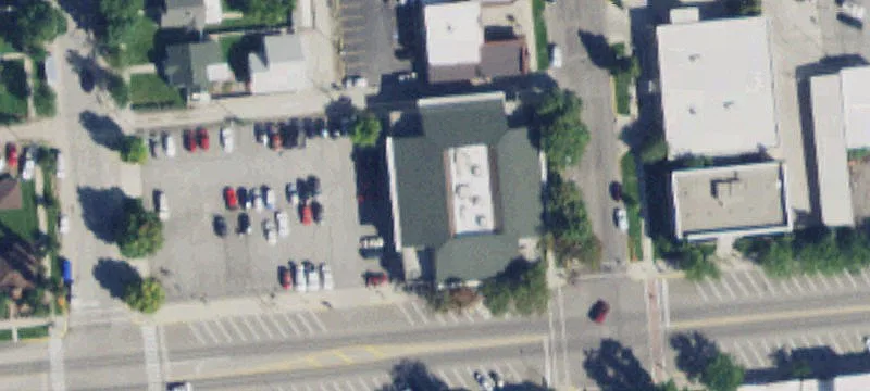 400 Main St