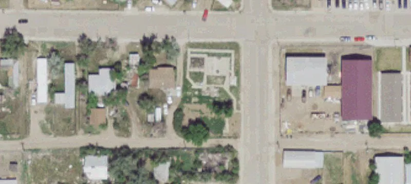 604 4th W Ave