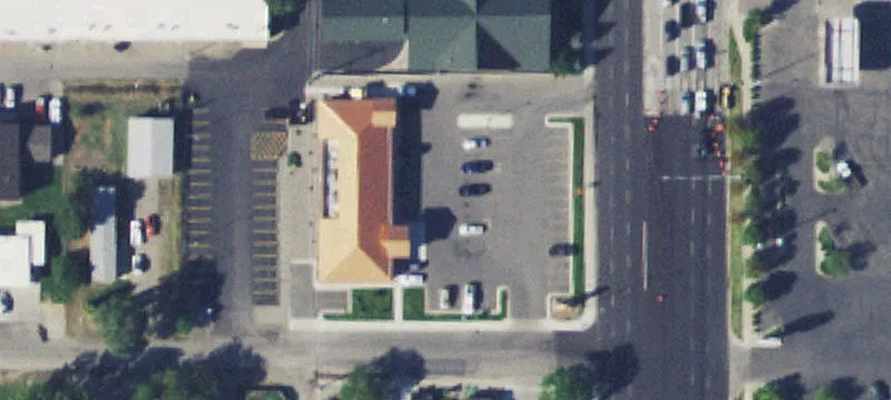1524 Main St