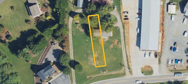 35 Monticello Rd