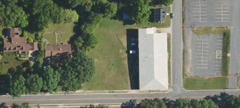 401 Smith St