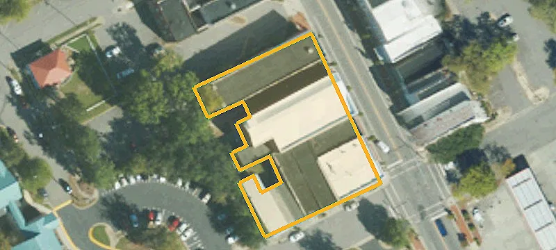 208 Main St