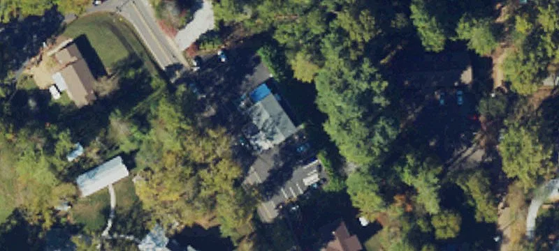 587 Harrison Ave