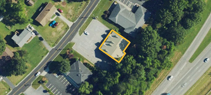 207 Balfour Dr