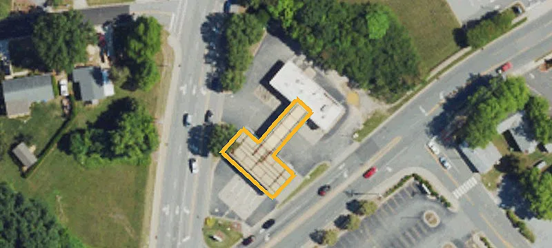 401 Main St