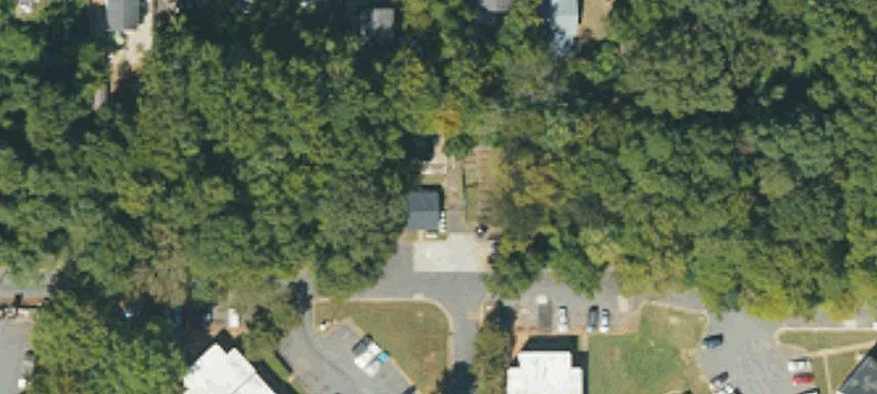 900 Lynn St