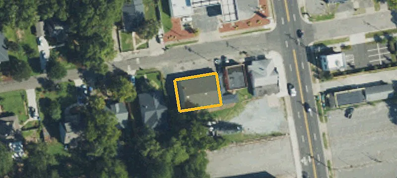 108 Delafield Ave