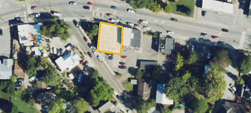 602 Haywood Rd